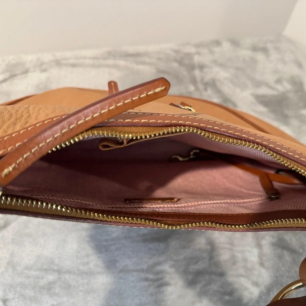 Dooney & Bourke Hobo Bag Tan Brown Medium Circle Purse Pebble Leather Y2K Rare